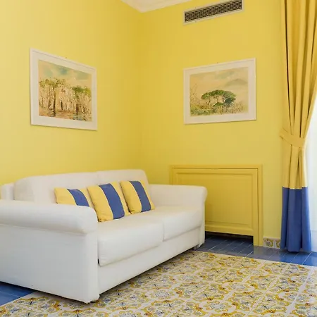 Eliana Hotel