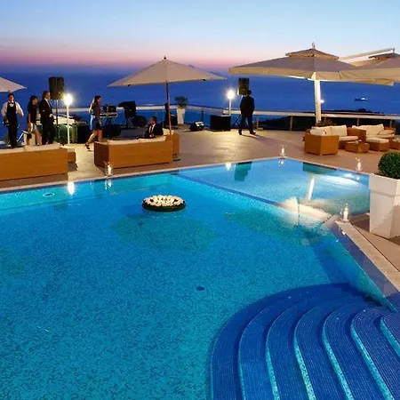 Hotel Eliana 3*