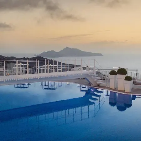 Eliana Hotel
