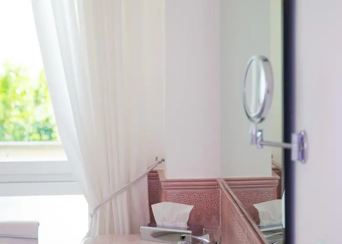 Eliana Отель 3*